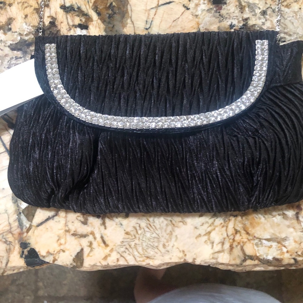 Black purse with sparkle stones
